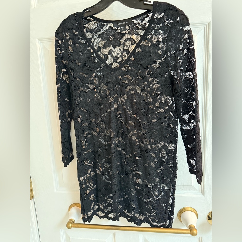 Elegant Black Lace Tunic Top